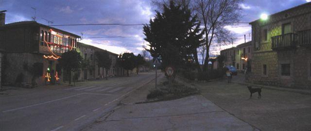 20060102114509-jmm-pedrin-luces-navidad-caltojar-ya.jpg